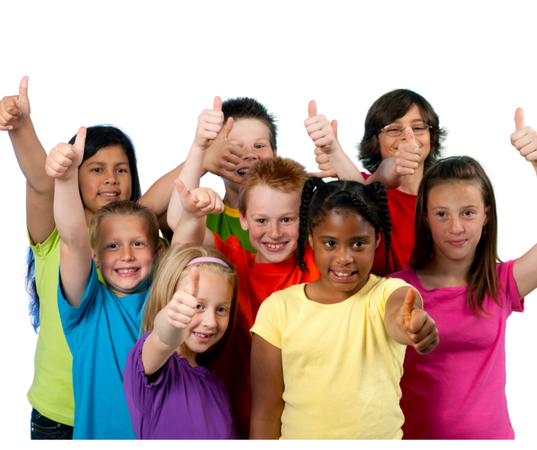 Main tenant des mains empilées les unes sur les autres, symbolisant l'unité et la collaboration.