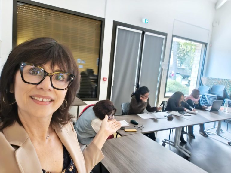 Nikolina Popovski coach et mentore experte en vente. Formation à Monteux