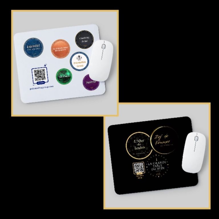 Tapis de souris Polymathia Group Tapis de souris avec des designs colorés et un code QR, en haut et en bas sur fond noir.